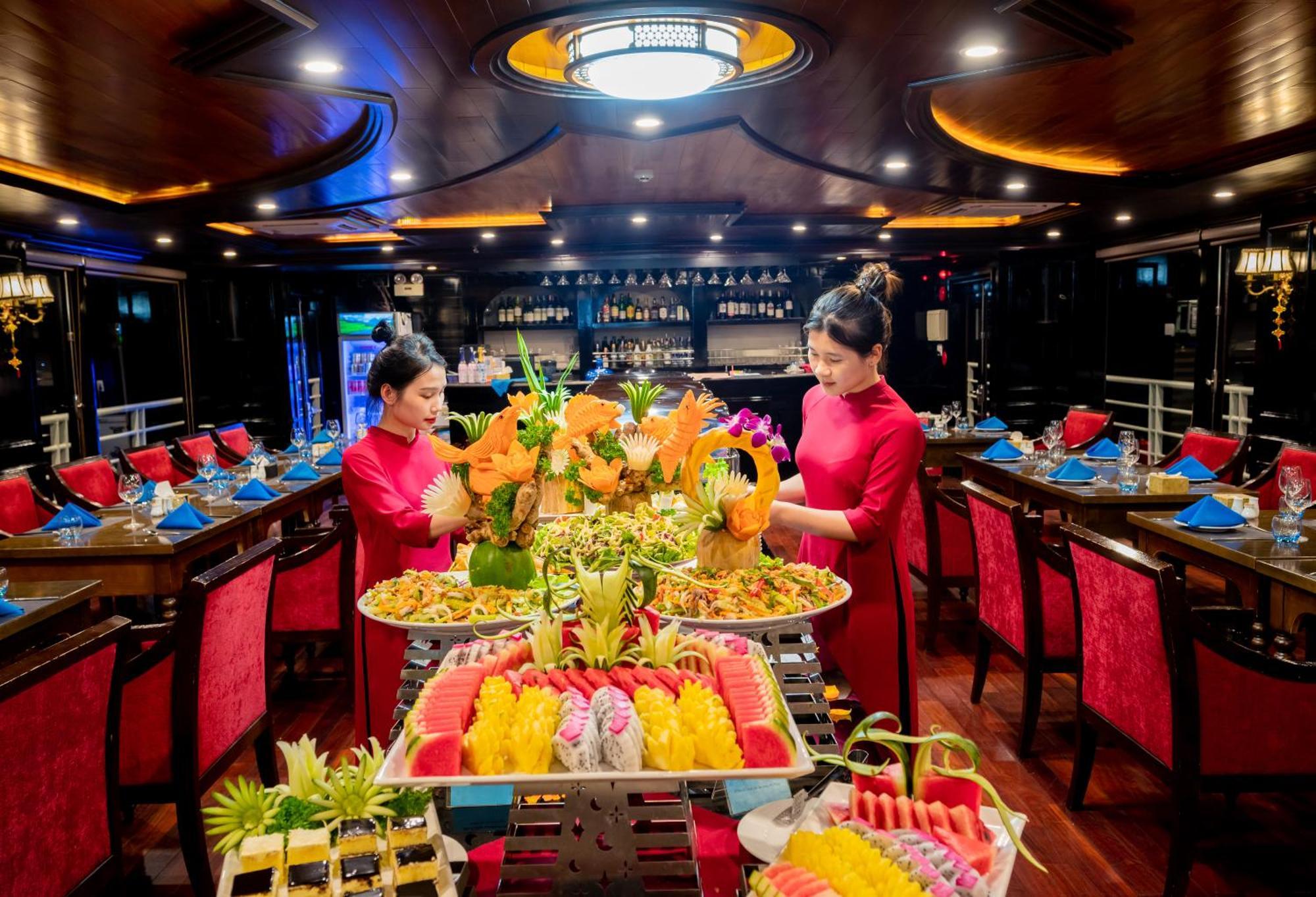 Halong Dragon Bay Cruise Hotel Ha Long Exterior photo